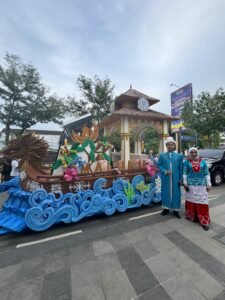 Pesona Perahu Kora-kora Maluku Ikut Pawai Taaruf MTQ Nasional XXX