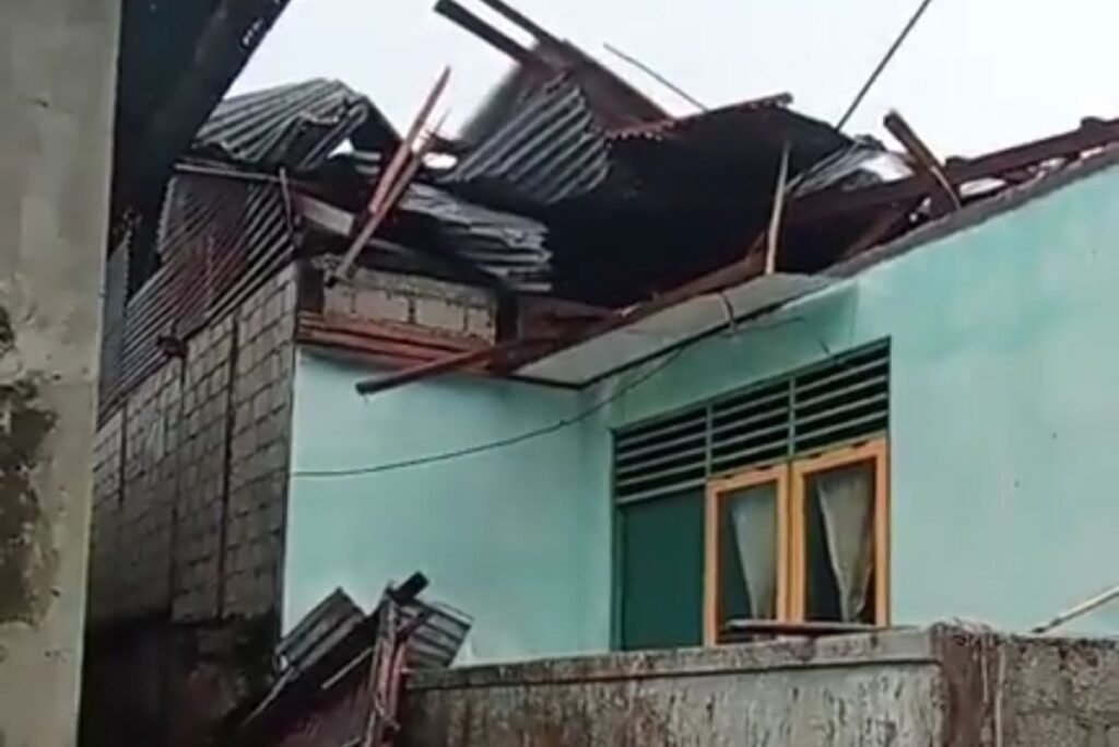 Angin “Ngamuk” di Saparua, 7 Rumah Warga Rusak