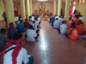 Rayakan Waisak, Umat Budha Ambon Serukan Damai, Kendalikan Diri, Tebar Kasih