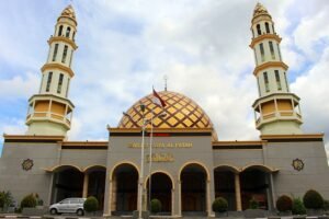 Beredar SK Yayasan “Pecat” Tujuh Imam Mesjid Raya Al Fatah