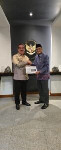 Gubernur Serahkan Usulan Program Infrastruktur ke Menteri PU