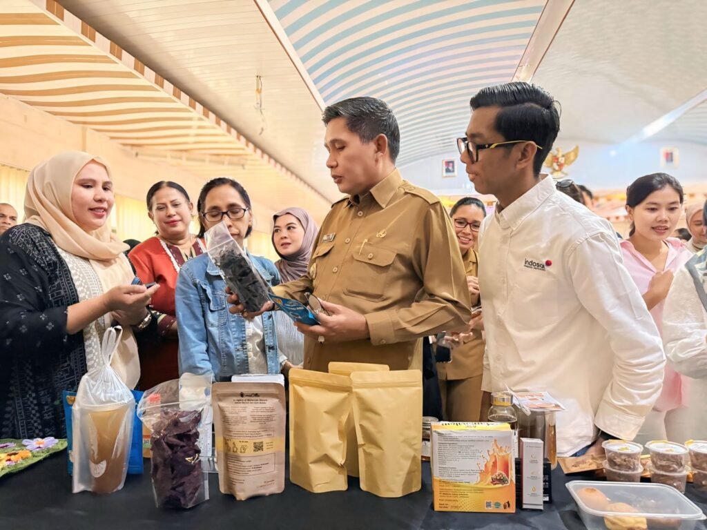Indosat Buka Peluang Technopreneur Perempuan di Maluku Melalui SheHacks 2025