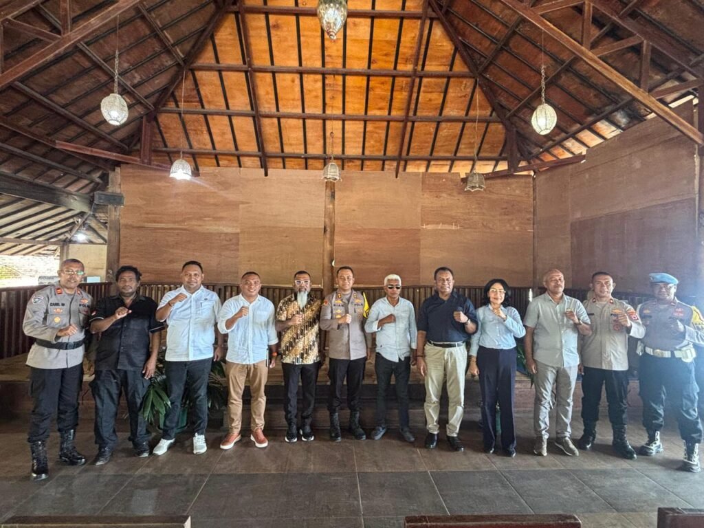 Silaturahmi Hangat Polres dan DPRD Malra Perkuat Sinergi