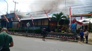 Kantor Desa Hunut Diduga Dibakar
