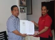 Berbakti ke Almamater, Mercy Barends Salurkan Beasiswa PIP ke 276 Siswa SMA Negeri 1 Ambon