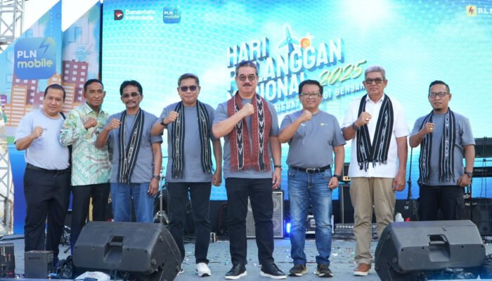 Gubernur Resmikan Listrik Gratis untuk Warga Tak Mampu