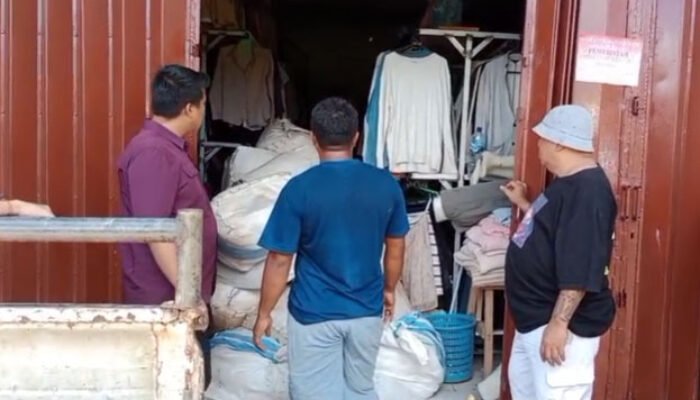 Polisi Amankan 2 Ton Lebih B3 di Gudang Milik Hj. Hartini
