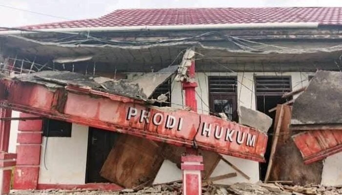 Gedung PSDKU Unpatti Aru Ambruk, Tak Ada Korban